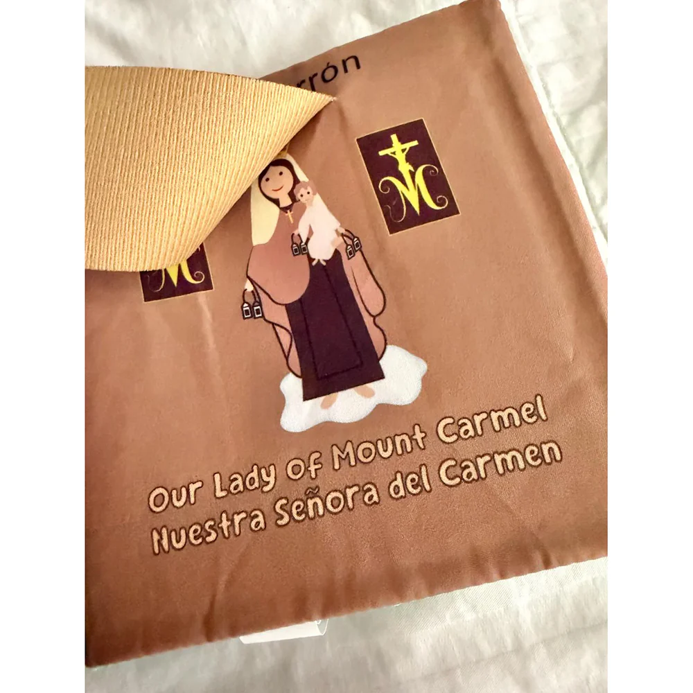 Bilingual My First Mary Cloth Book (Primer Libro de Maria) - Image 2