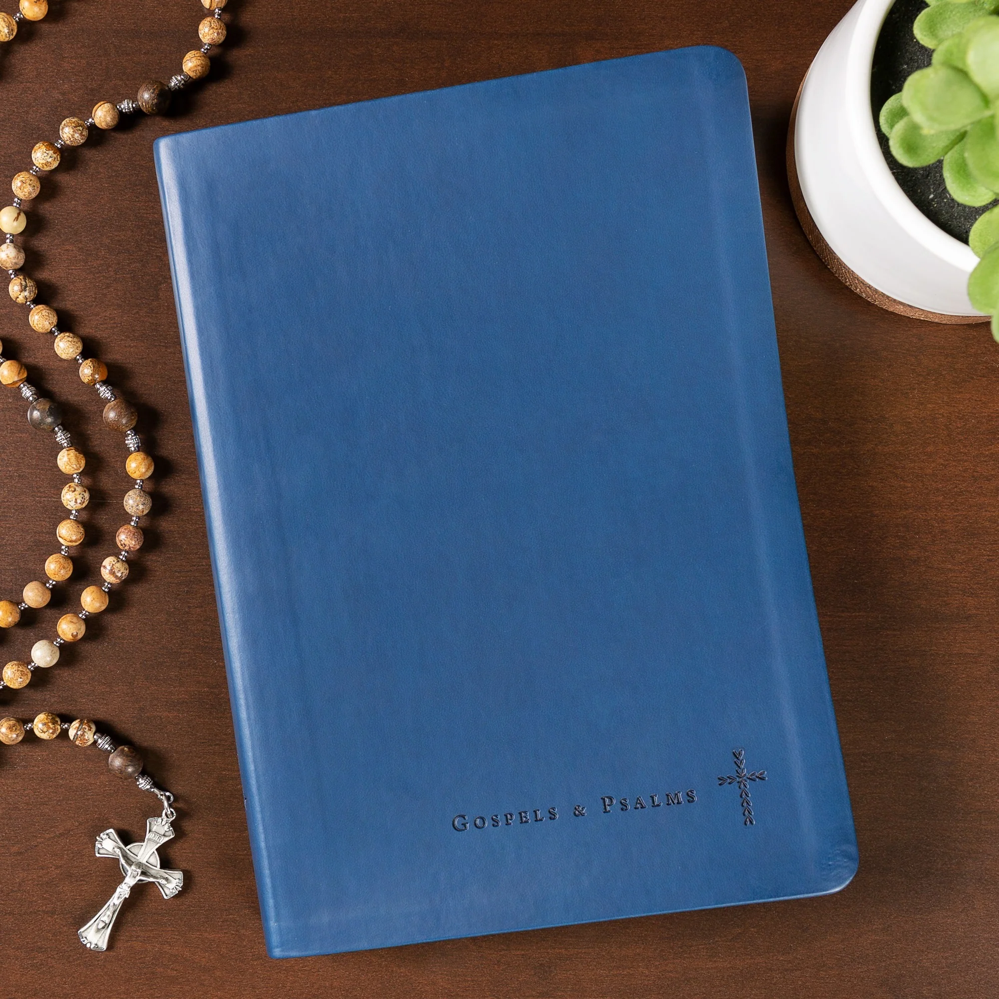 Journaling Through the Gospels & Psalms Bible (NABRE) - Navy - Image 3