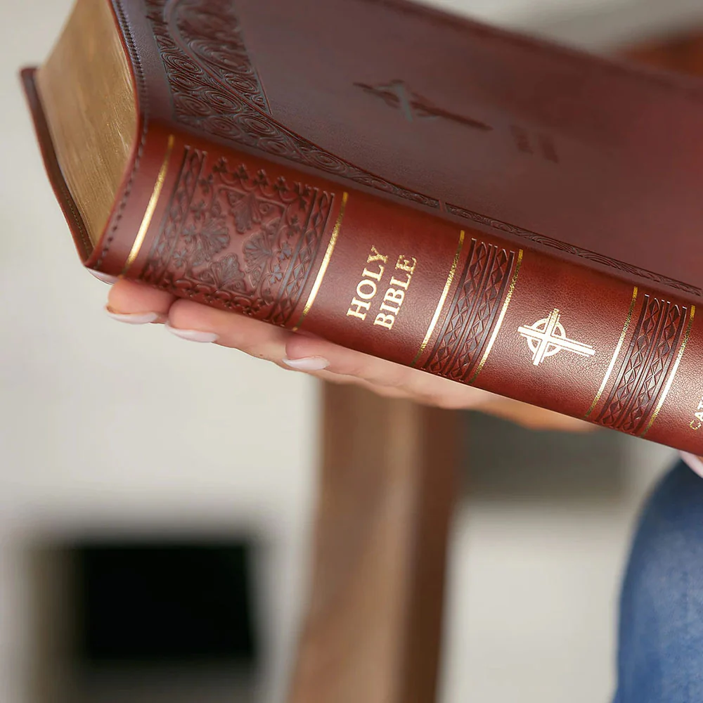 Large Print New American Bible (NABRE) - Leathersoft Gift Edition - Image 8