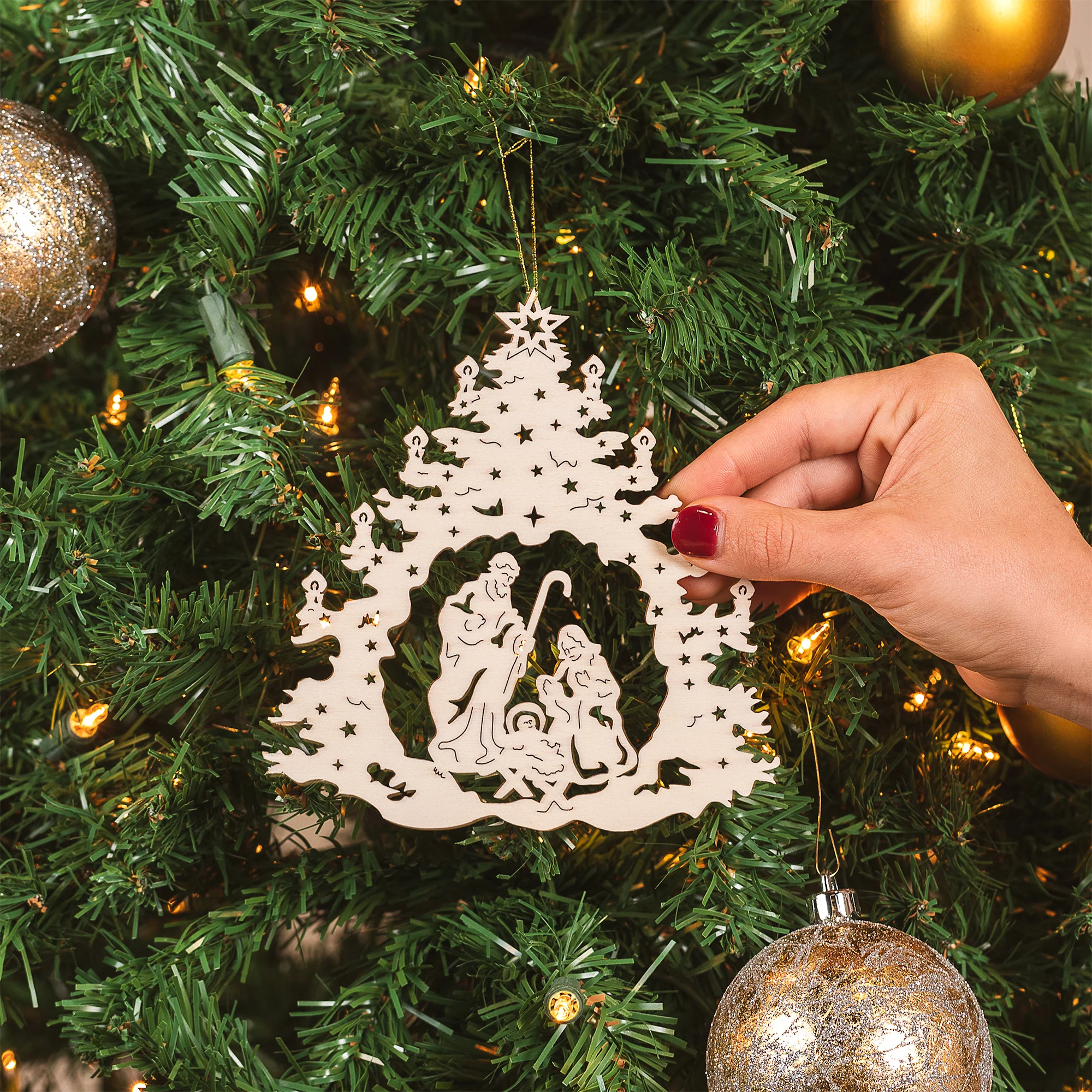 Laser Cut Tree Italian Nativity Ornament - Image 2