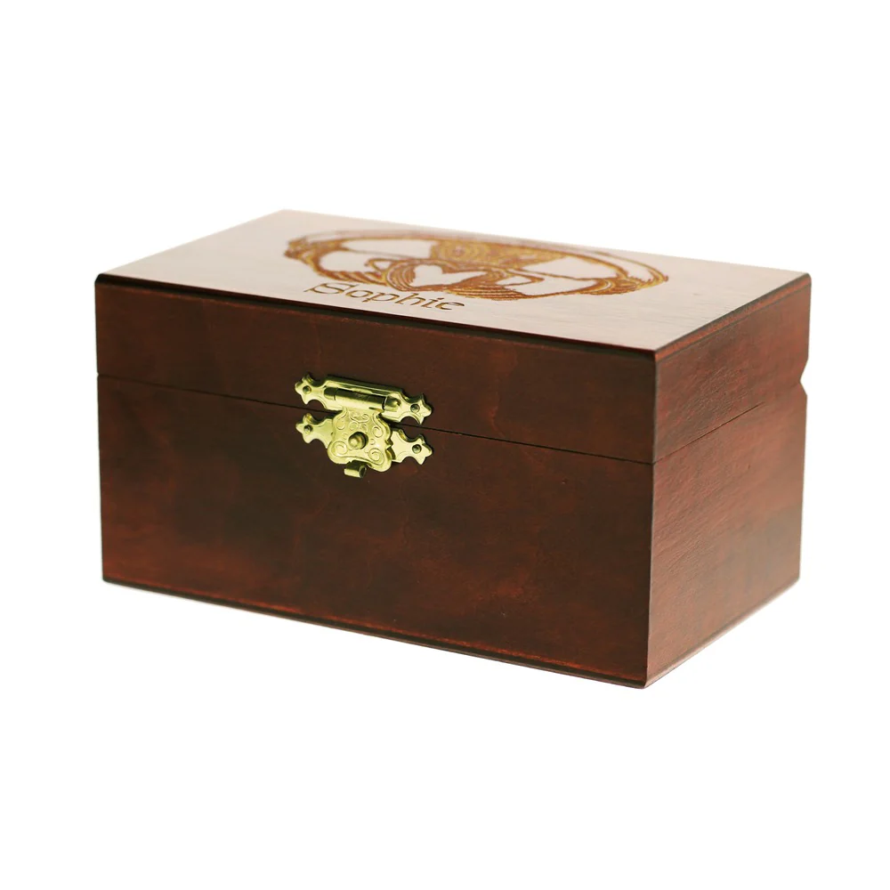 Personalized Claddagh Box - Image 2