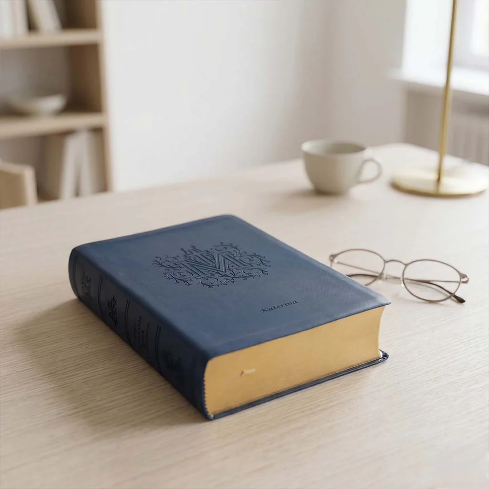 Personalized Marian Cross Bible - Image 4