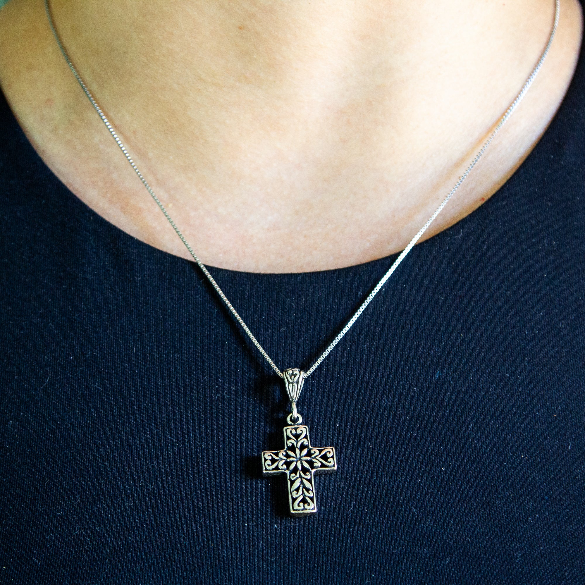 Sterling Silver Filigree Cross Necklace - Image 3