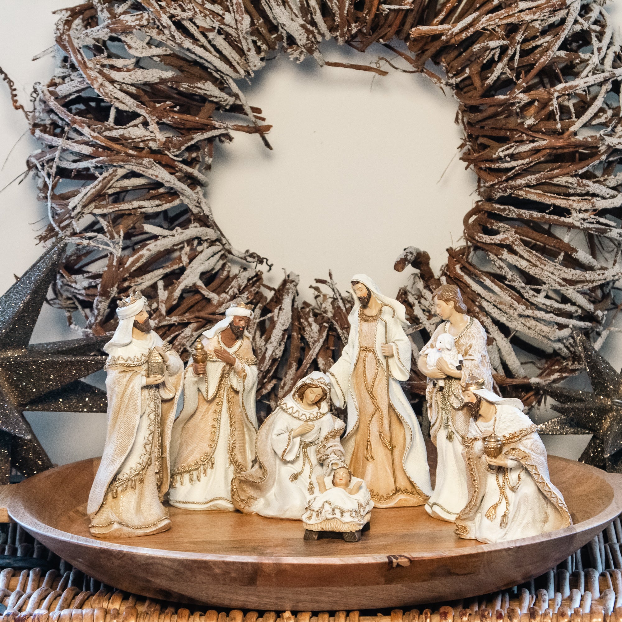 Woven Gold Trimmed Fabric Look Nativity - 7 Pieces - Image 2